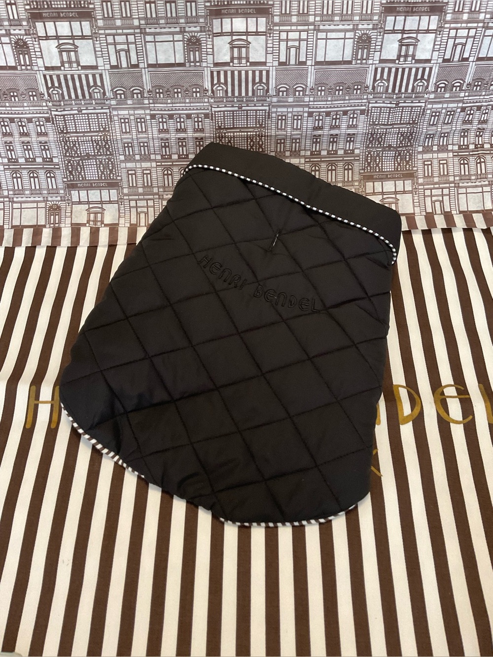 NWT Henri Bendel 712 Quilted Pet Jacket - Black with Centennial Stripes